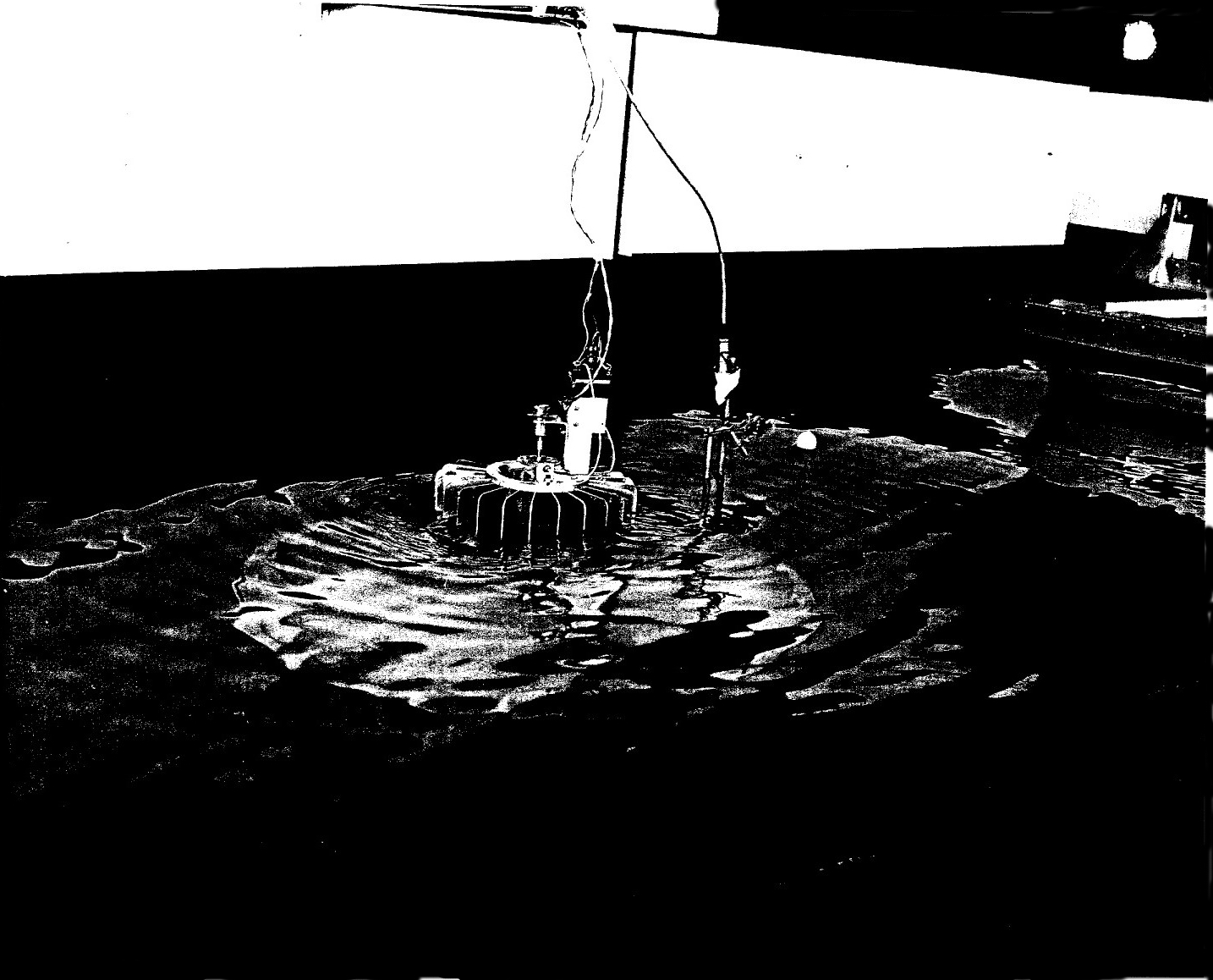Dam-Atoll Scale Model Dynametric Tests In 1979